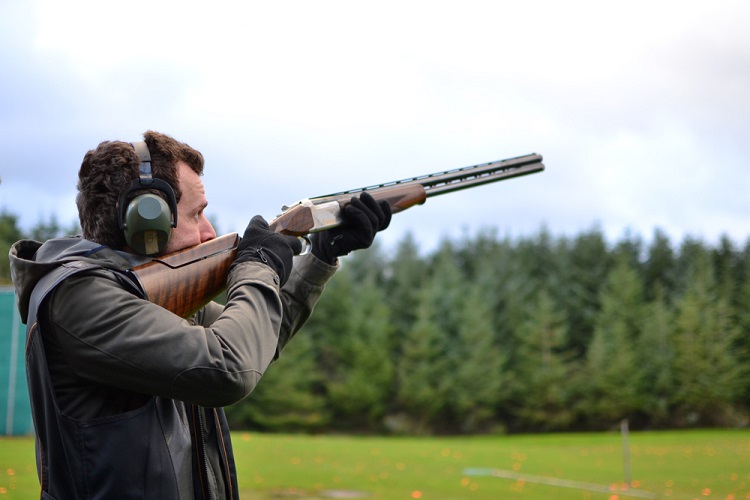 Essential Features of a Competitive Shotgun